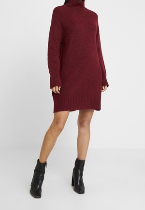 Strikkjoler - dark purple