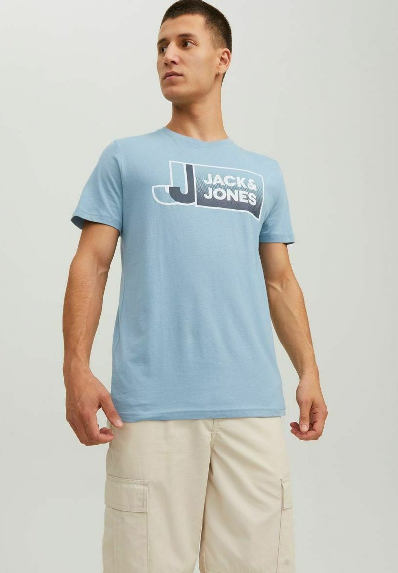 Jack & Jones LOGO TShirt print mountain spring/blau Zalando.at