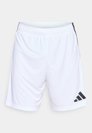 Pantaloncini sportivi bianchi con una cintura elastica, caratterizzati da strisce laterali nere e un logo Adidas nero sulla parte inferiore della gamba sinistra.