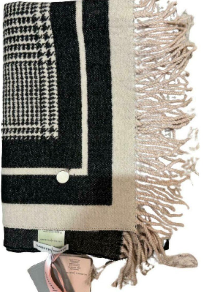 alessia massimo sciarpe