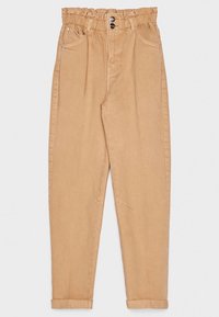 Pantalones beige de talle alto con cinturilla elástica, cierre de botón, bolsillos laterales, piernas ajustadas y dobladillos enrollados. Tejido de algodón con una textura suave.