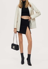 Kazar Kuvertväska - black