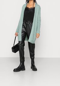 Esprit Kofta - mint