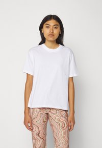 Jordan ESSEN TEE CORE - T-Shirt basic - white