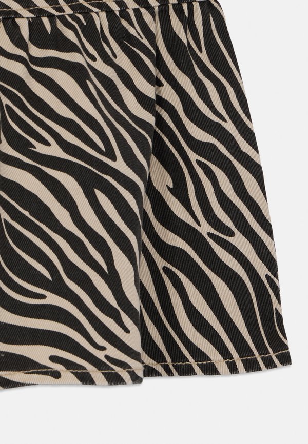 NKFZEBRA TWILL DRESS - Denim dress - cement4