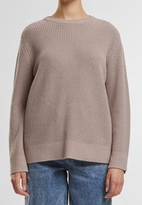 Urban Classics Stickad tröja - light pink