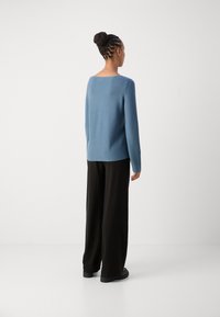 Marc O'Polo LONGSLEEVE BOAT NECK - Strickpullover - hazy blue