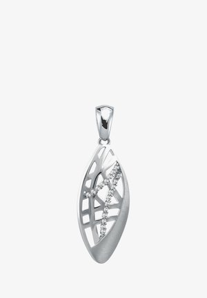 Pendentif en argent en forme de feuille, présentant un design ajouré complexe et une finition texturée, agrémenté de petites pierres précieuses transparentes.