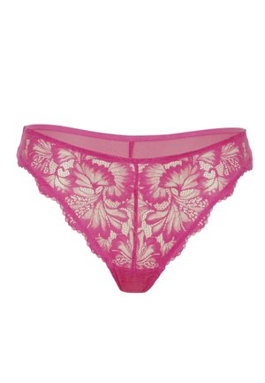 Perizoma in pizzo rosa con motivo floreale, bordi smerlati e retro in rete trasparente. Presenta una fascia elastica morbida e dettagli intricati su tutta la superficie.