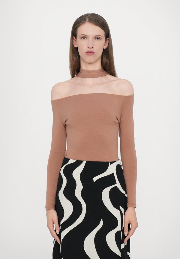 Long sleeved top - hazel