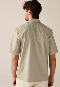 Next SHORT SLEEVE SHIRT- REGULAR FIT - Cămașă - sage green