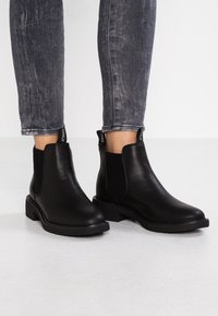 ONLY SHOES Botines bajos - black