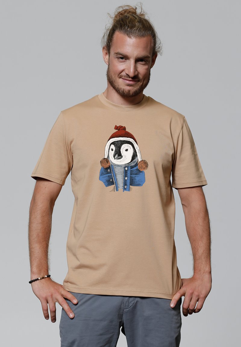 watapparel PINGUIN - T-shirt print - latte