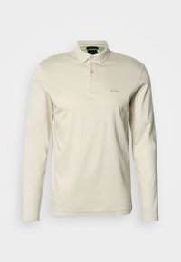 Επιλέχθηκε, light beige