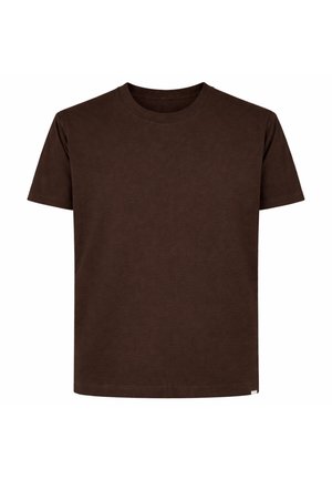 Maglietta tinta unita marrone scuro a maniche corte con scollo rotondo e orlo dritto, mostrata su sfondo bianco.