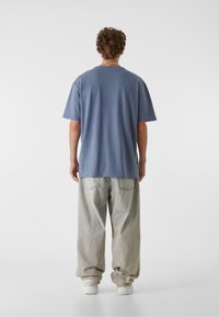 Lost Youth BLOSSOM FUSION - Apdrukāts T-krekls - violablue
