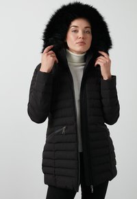 LELA REGULAR FIT - Zimný kabát - black