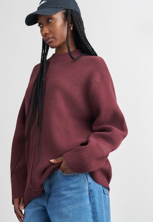 CREW NECK SWEATER  - Džemperis - burgundy crush/dark team red