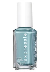 Essie Expressie sneldrogende nagellak in een lichtblauwe tint, in een doorzichtige glazen fles met een witte dop. Het etiket heeft witte tekst.