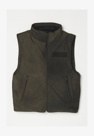 032c AURORA FITTED VEST - Veste sans manches - brown