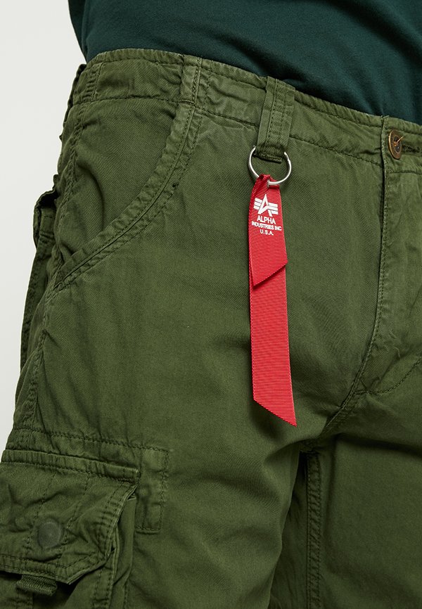 JET - Shorts - dark oliv4