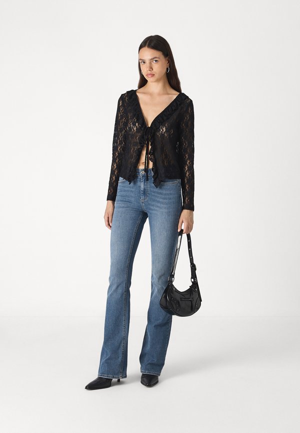 ONLBLUSH FLARED FIT - Bootcut jeans4