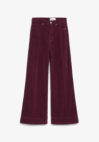 Unselected, cranberry juice