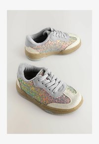 Selectat, blue glitter