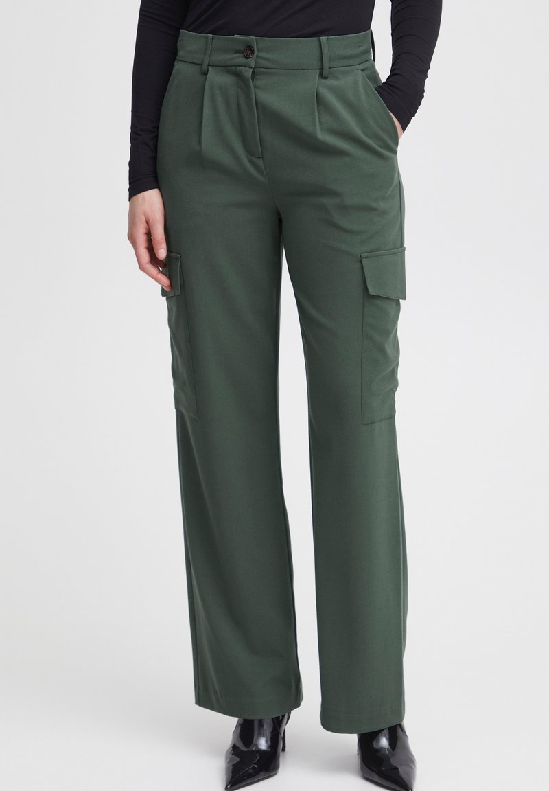 b.young - BYDANTA - Cargo trousers - cilantro, Enlarge