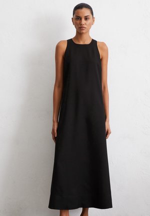SLIP MIDI LENGTH ROUND NECKLINE - Day dress - black