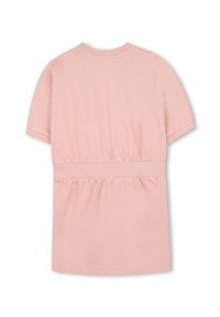 Roze korte jurk met een opgeraapte taille, voorzien van een ronde halslijn en een gladde textuur. De achterkant toont een eenvoudig ontwerp.