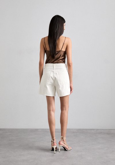 Agolde STELLA - Shorts vaqueros - fortune cookie