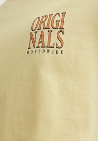 Jack & Jones Marškinėliai su spaudiniu - italian straw