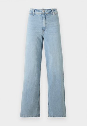 Vero Moda Tall VMLARONE WIDE CROPPED - Wide leg - light blue denim