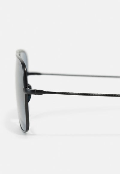 Giorgio Armani Slnečné okuliare - matte black