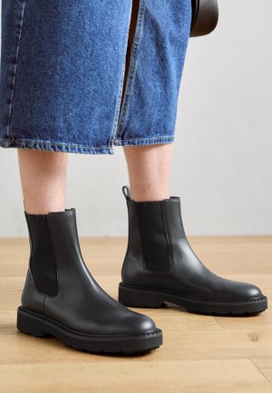 FREDA - Členkové čižmy na platforme - ocean/schwarz