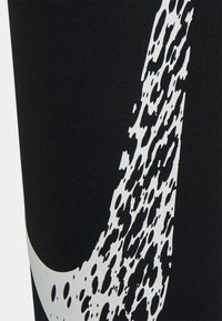 Nike Performance W NK DF SWSH RUN MR - Tajice - black/reflective silver/white