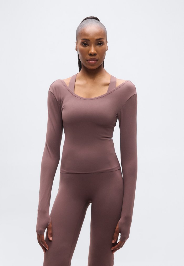 Nike ZENVY - Long sleeved top - tattoo/white