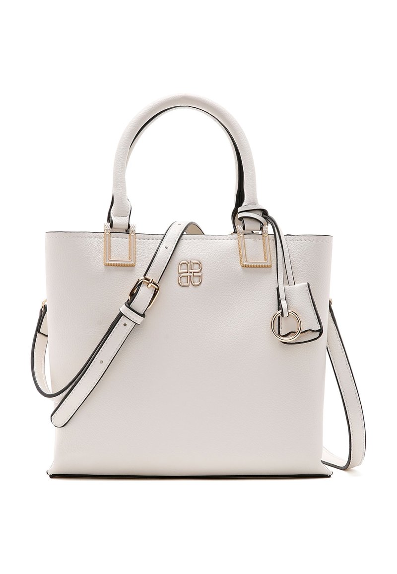 Borsa a tracolla bianca in pelle con doppi manici, tracolla regolabile, dettagli in metallo dorato e bordo nero lungo il margine superiore.