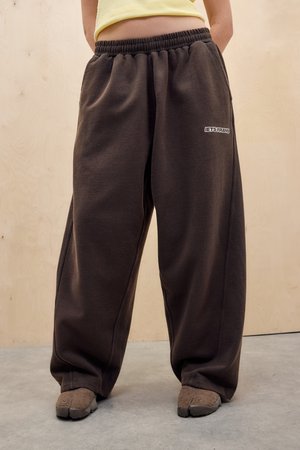 iets frans... MONSTER HARRI BAGGER JOGGER UNISEX - Träningsbyxor - brown