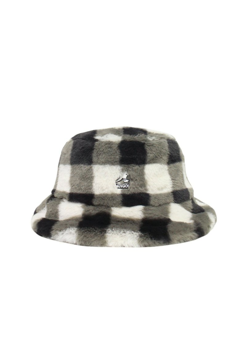 Chapeau bob en fausse fourrure douce avec un motif à carreaux noir, gris et blanc, orné d'un petit logo à l'avant.