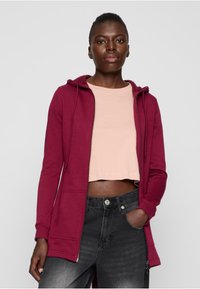 Urban Classics Športna jopa s kapuco na zadrgo - red