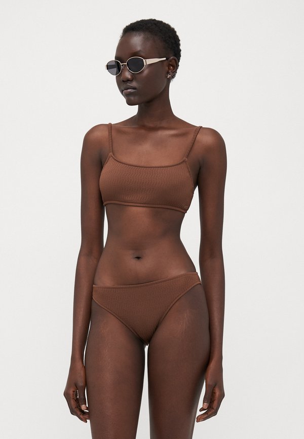 LAGOS BASIC BRALETTE - Bikini top - fondue fudge3