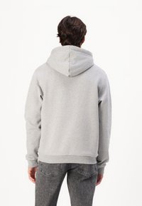 Thumbnail Image 4