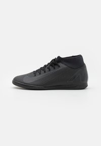 Unselected, black/deep jungle