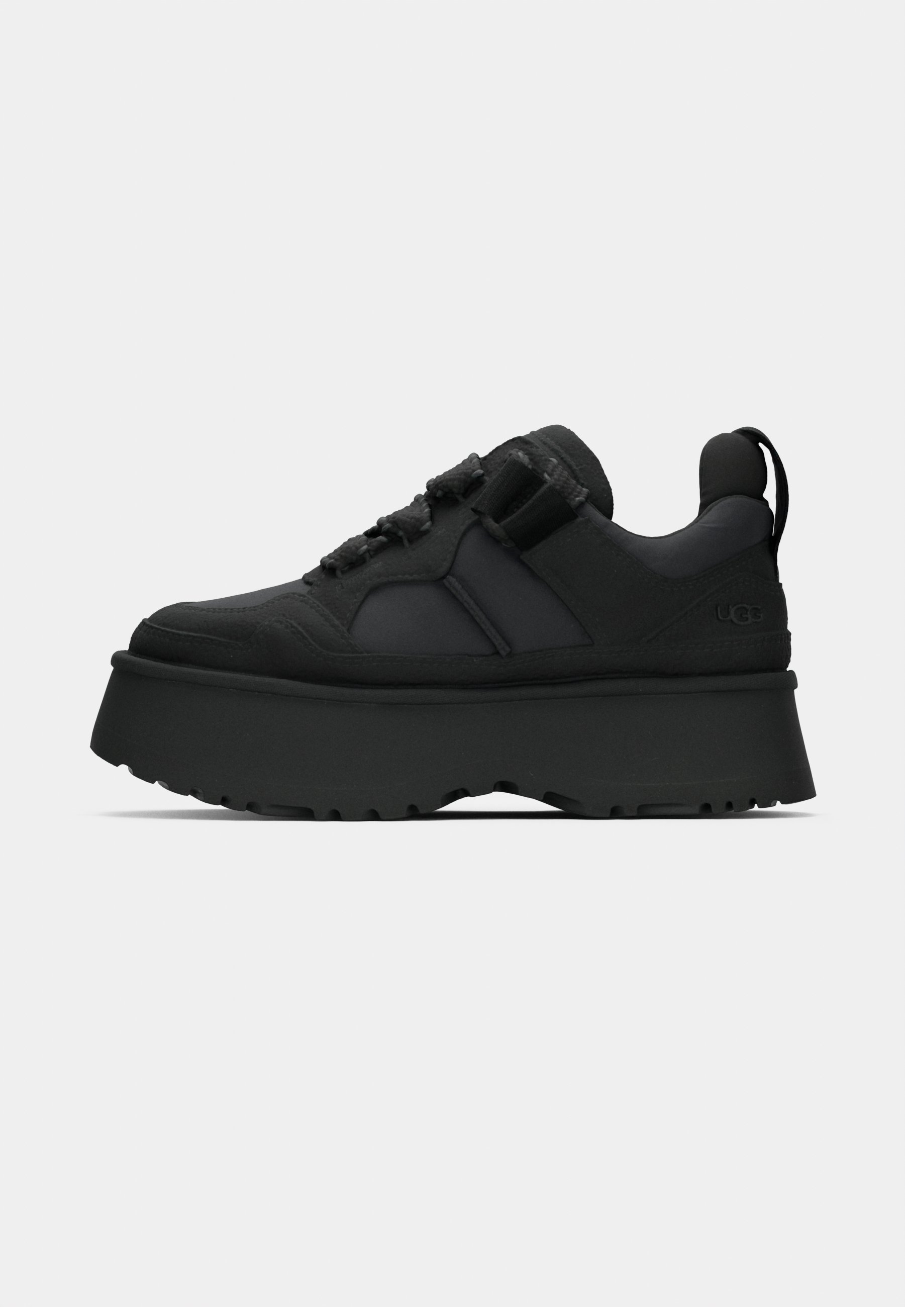 UGG ASTROMEL - Trainers - black - Zalando