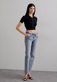 Maje PARFAITEYE - Straight leg -farkut - bleu