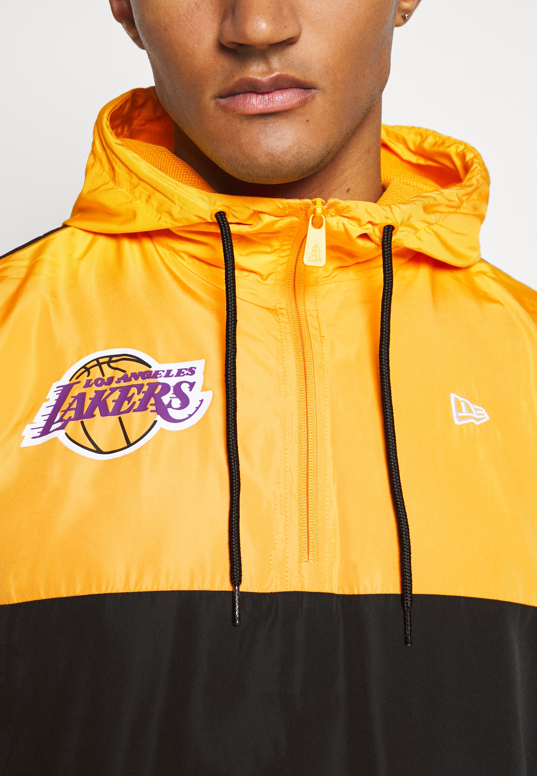lakers windbreaker