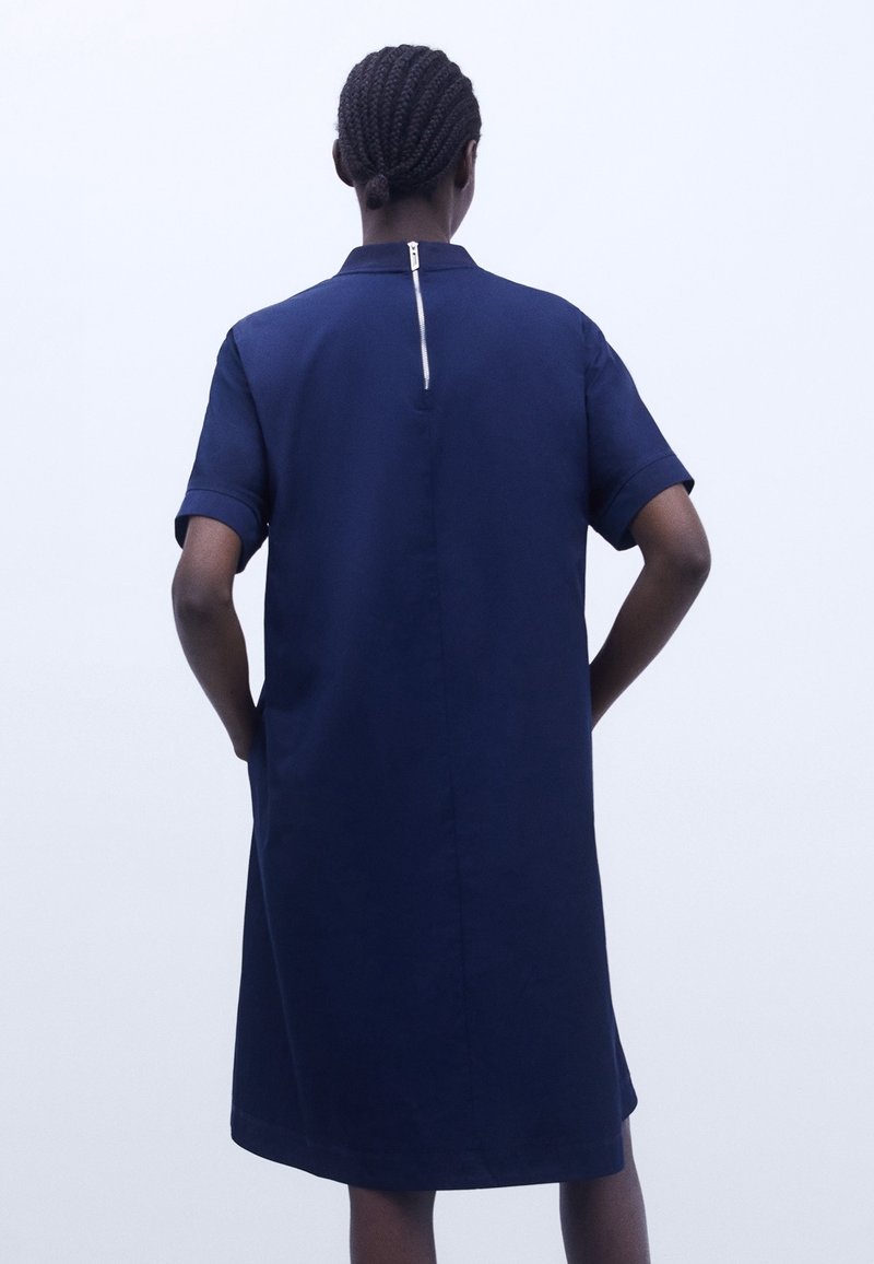ADOLFO DOMINGUEZ Day dress - dark blue - (Pre-owned) - Zalando.ie ADOLFO DOMINGUEZ Day dress - dark blue - (Pre-owned) - Zalando.ie