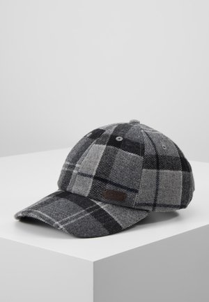 Grijs-zwart geruite wollen honkbalpet met gestikte panelen en een klein leren merklabel aan de voorkant, geplaatst op een wit oppervlak.